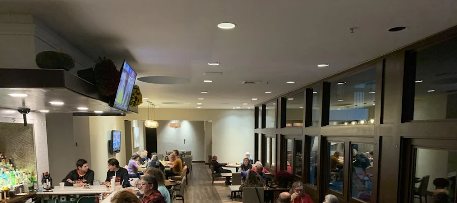 101 Restaurant & Bar