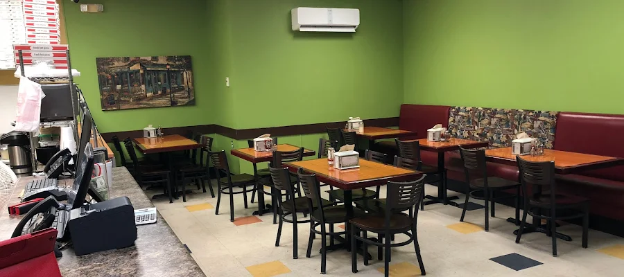 3 Olives Pizza & Deli