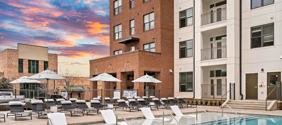 408 Jackson