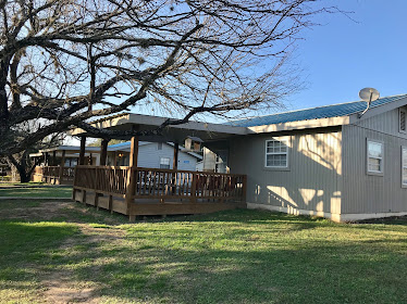 4J Riverway Cabins & RV Park