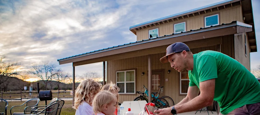 7 Bluff Cabins + RV Park