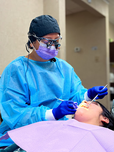 7 Days Family Dental - Speedway