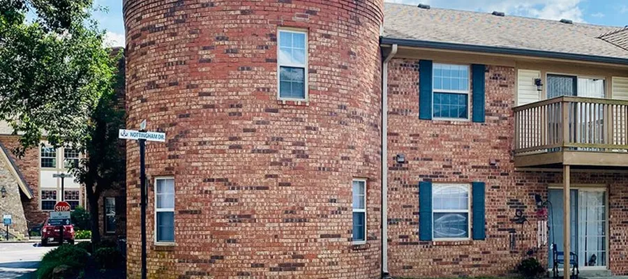 Abbey Court Apartments