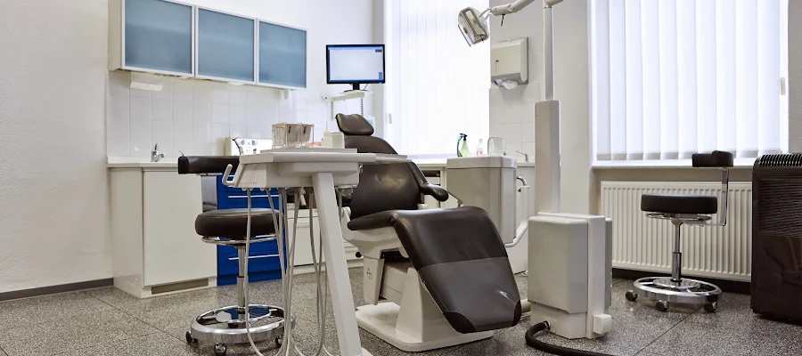 Absolute Dental - Nellis