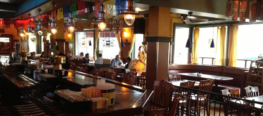 Acapulcos Mexican Family Restaurant & Cantina