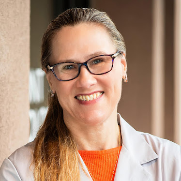 Alexandria Meccia, MD, FAAD