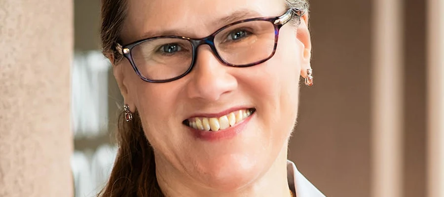 Alexandria Meccia, MD, FAAD