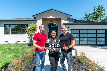 Amanda Vang Real Estate