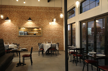 Amici's Restaurant