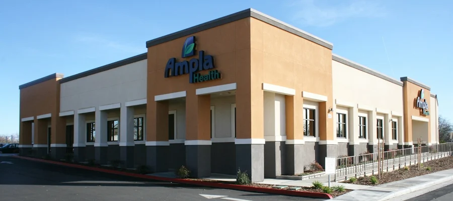 Ampla Health Lindhurst Medical Clinic & Xpress Care