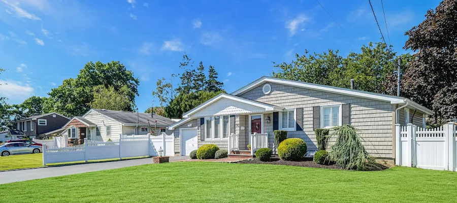 Amy Kernaghan, Realty Direct NY INC