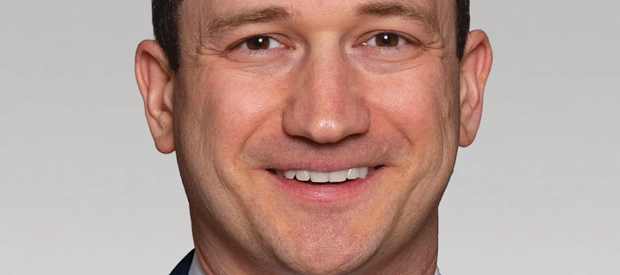Andrew Apple, MD