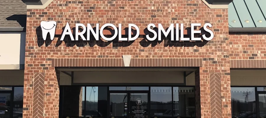 Arnold Smiles