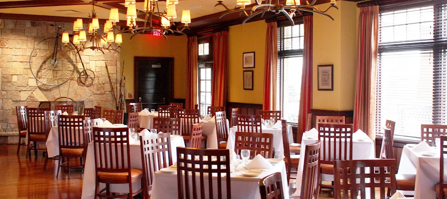 Arrowhead Restaurant & Bar