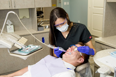 Artaza Dental