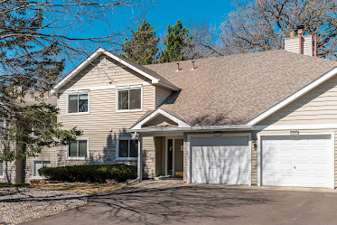 Arthur & Roth Real Estate - Edina Realty