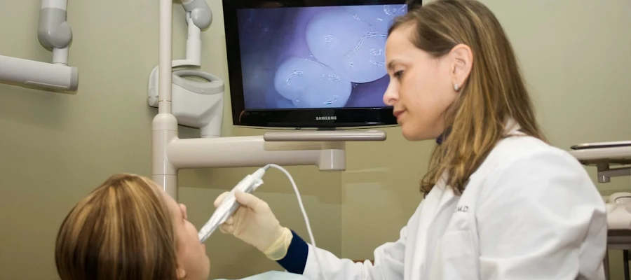 Artistic Dental - Dr. Miriam Bookman & Dr. Jason Goldberg