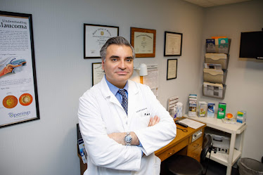 Associated Ophthalmologist, PC