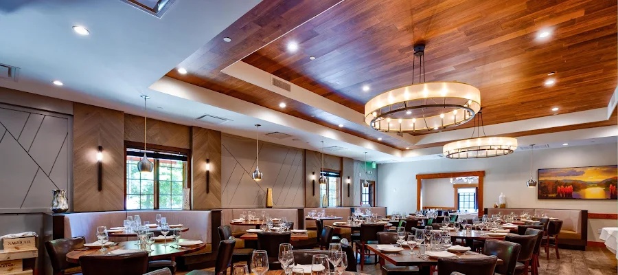 Aurora Restaurant