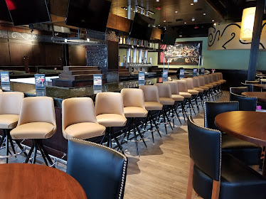 Bar Louie - Brookfield