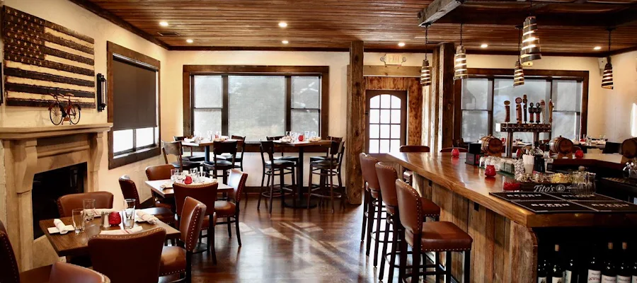 Barnwood Grill