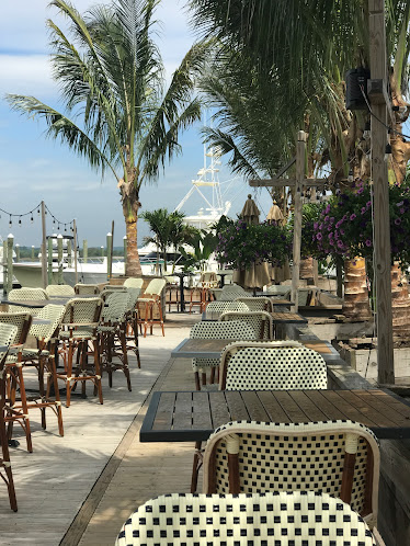 Beach Tavern