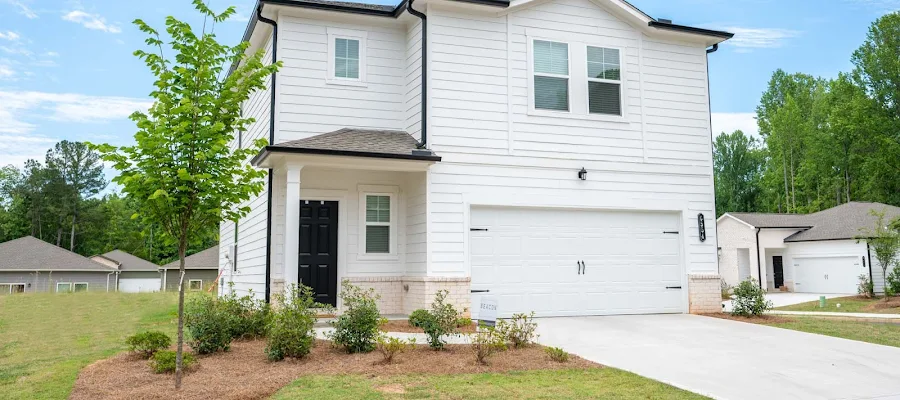 Beacon Lake Lanier - Homes for Rent