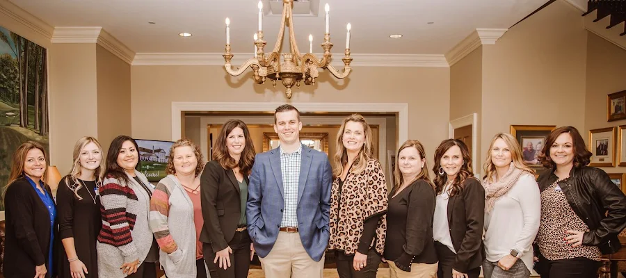 Bluegrass Oral Health Center- Russellville