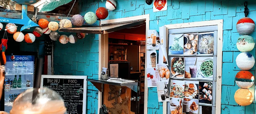 Boba Manatea Café