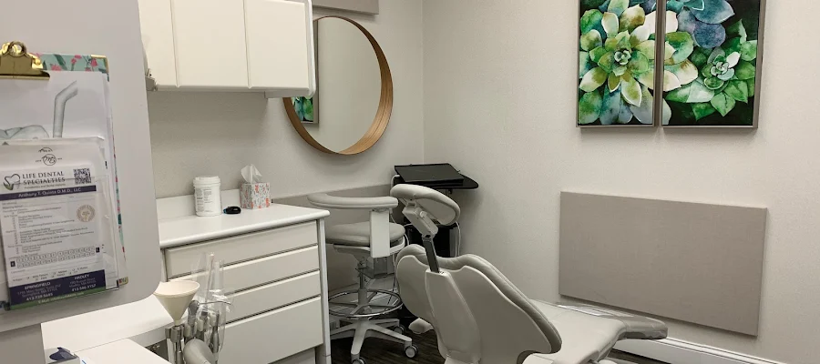 Bouchard Dental