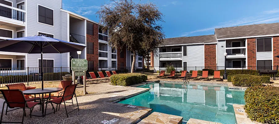 Brady Station Apartments