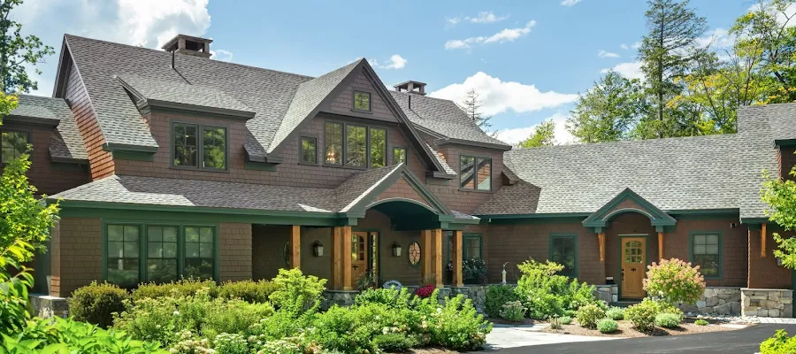 Brie Stephens - Lake Life Realty - Compass Real Estate