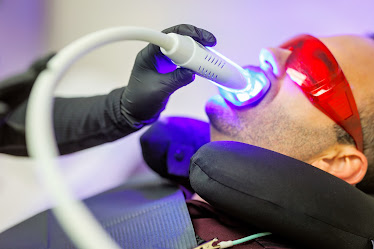 Brighter Smiles Teeth Whitening