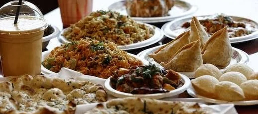 Brij Mohan Vegetarian Indian Sweets and Restaurant