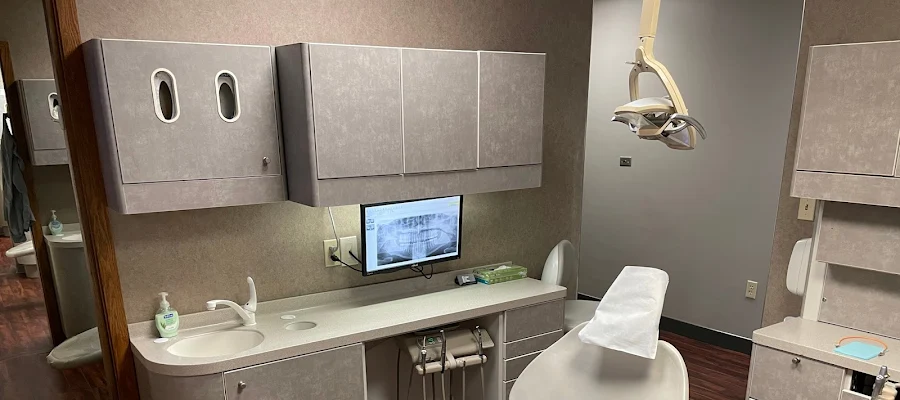 Broadway Dental