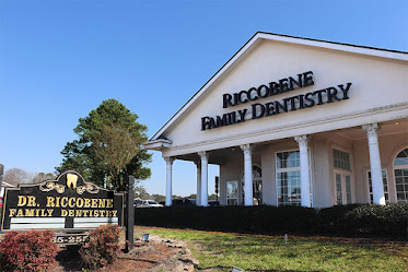BrushAndFloss Orthodontics