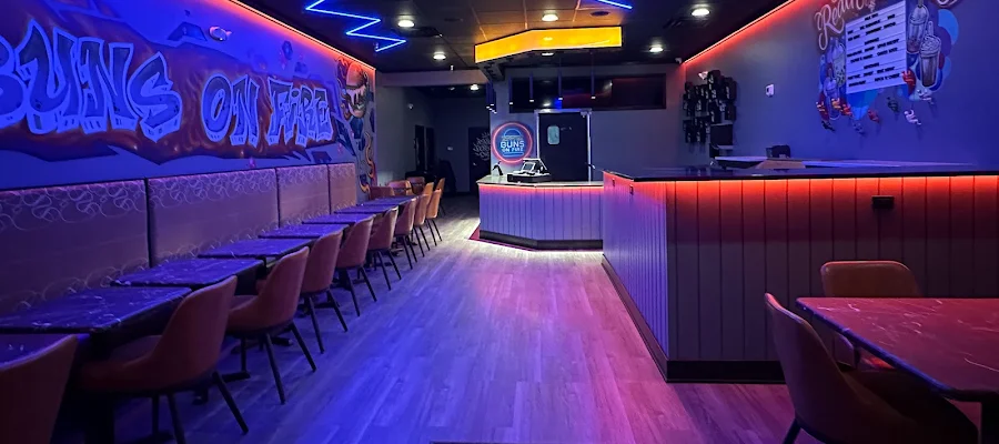 Buns On Fire Buffalo Grove