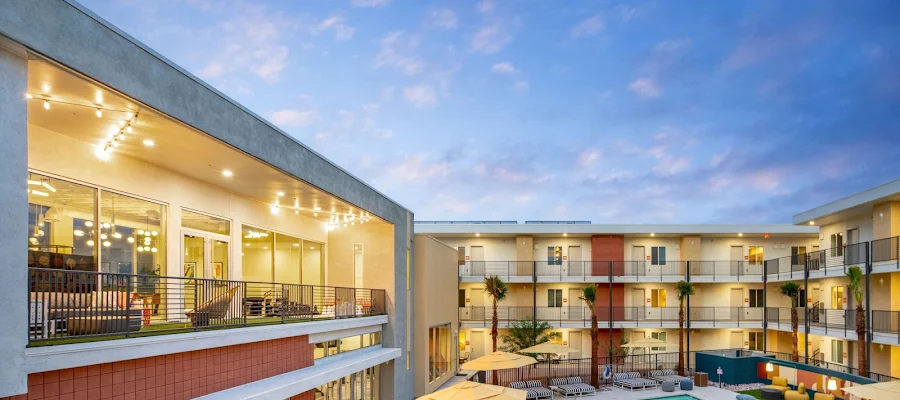 Cabana Southern Apartments