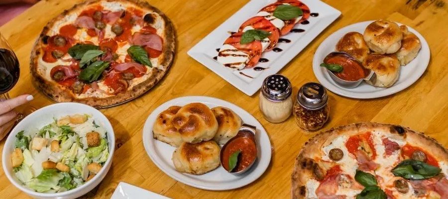 Calabria Brick Oven Pizzeria - Goodlettsville