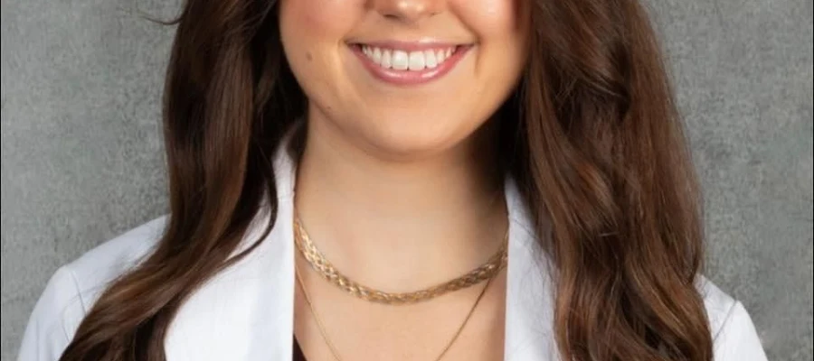 Carolyn Bronke Wind, DDS