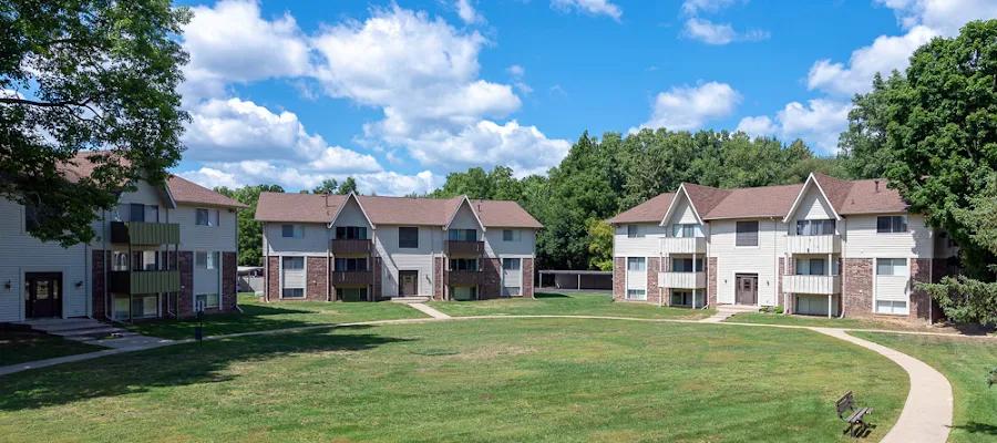 Castle Pointe Apartments