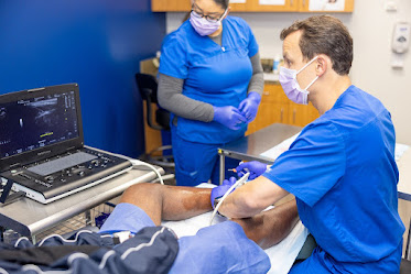 Center for Vein Restoration | Dr. Duc Le