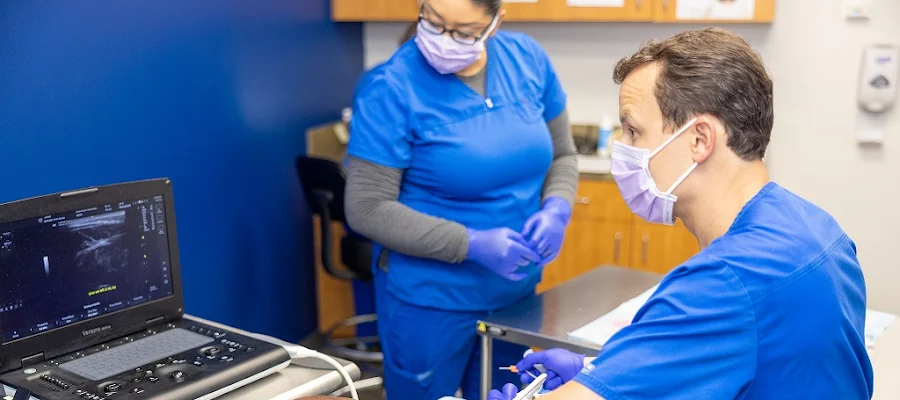 Center for Vein Restoration | Dr. Mark Edelman