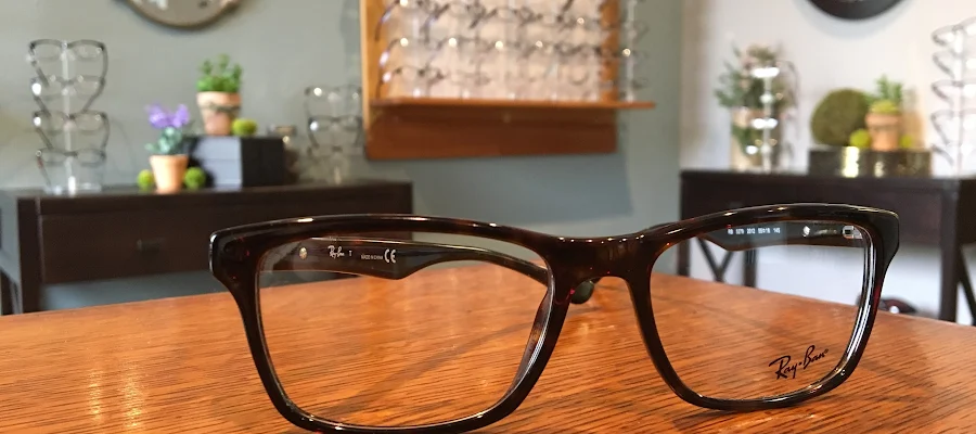 Central Point Eyecare PC, Dr. Dean Brown, O.D.