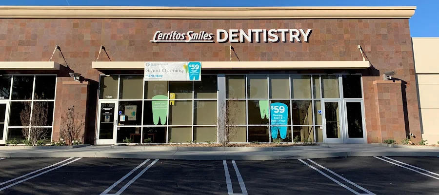 Cerritos Smiles Dentistry