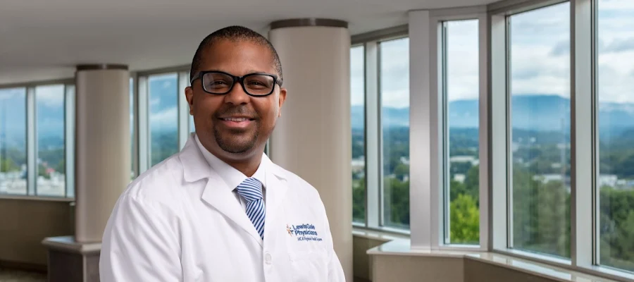 Christopher Starks, MD