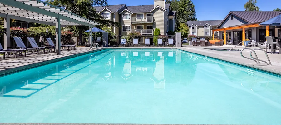Citizen & Oake Apartments