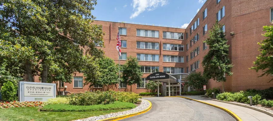 Cleveland House Apartments