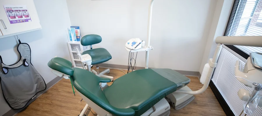 Commonwealth Dentistry