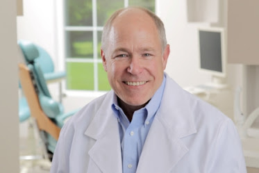 Corporate Lakes Dental | Invisalign, Implants & Cosmetic Dentistry Shawnee